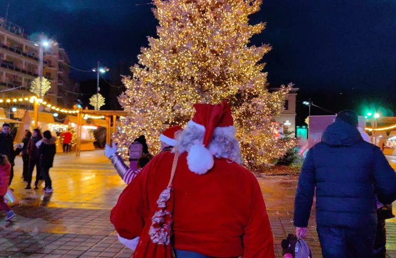 Άνοιξε τις πύλες του το Παραμυθένιο Χριστουγεννιάτικο Χωριό του Δήμου Τρίπολης