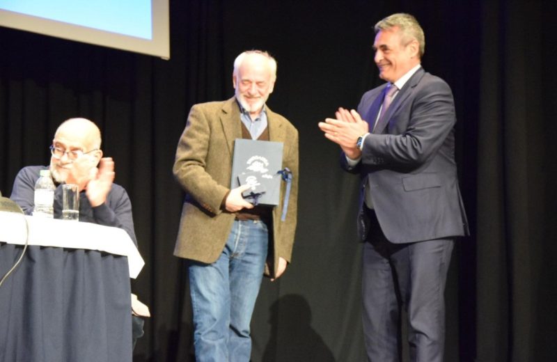 Κώστας Τζιούμης: «Την ευθύνη και την τιμή της έκδοσης αυτής ανέλαβε η Ντρομπολιτσά του...