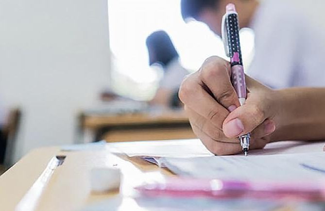 Πρεμιέρα για τις Πανελλαδικές Εξετάσεις - Το μήνυμα του Δημάρχου Τρίπολης, Κώστα Τζιούμη