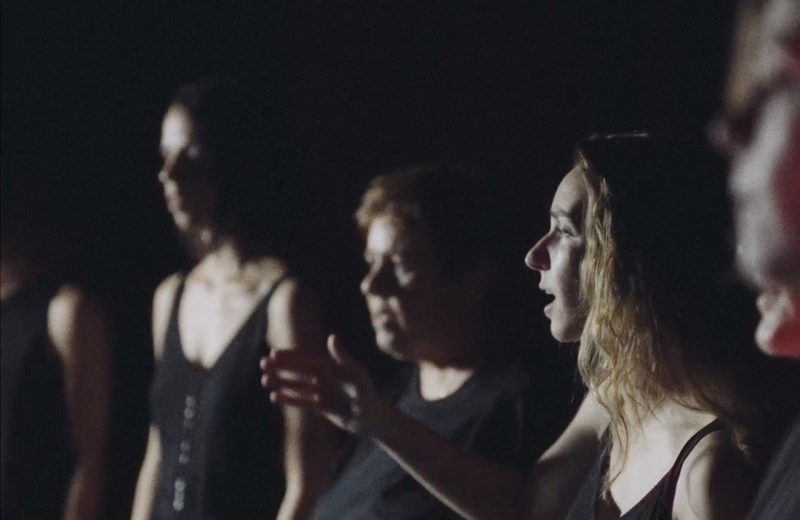 Στον Λαβύρινθο: Μαρτυρίες και ποιήματα φυλακισμένων γυναικών