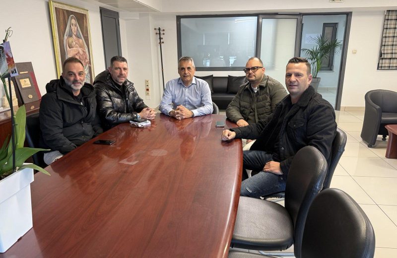 Κώστας Τζιούμης: «Συνεχίζουμε την άριστη συνεργασία με τον Εμπορικό Σύλλογο Τρίπολης»