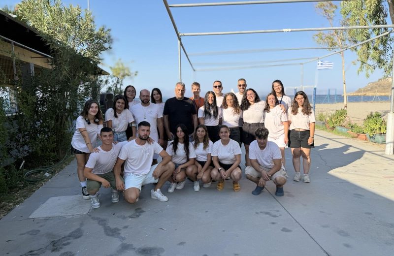 Κώστας Τζιούμης: «Κάνουμε χαρούμενα τα παιδιά μας στις κατασκηνώσεις μας!»