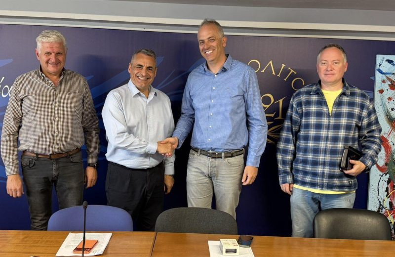 Κώστας Τζιούμης: “Ξεκινάμε τις ασφαλτοστρώσεις σε κεντρικές οδούς της πόλης”