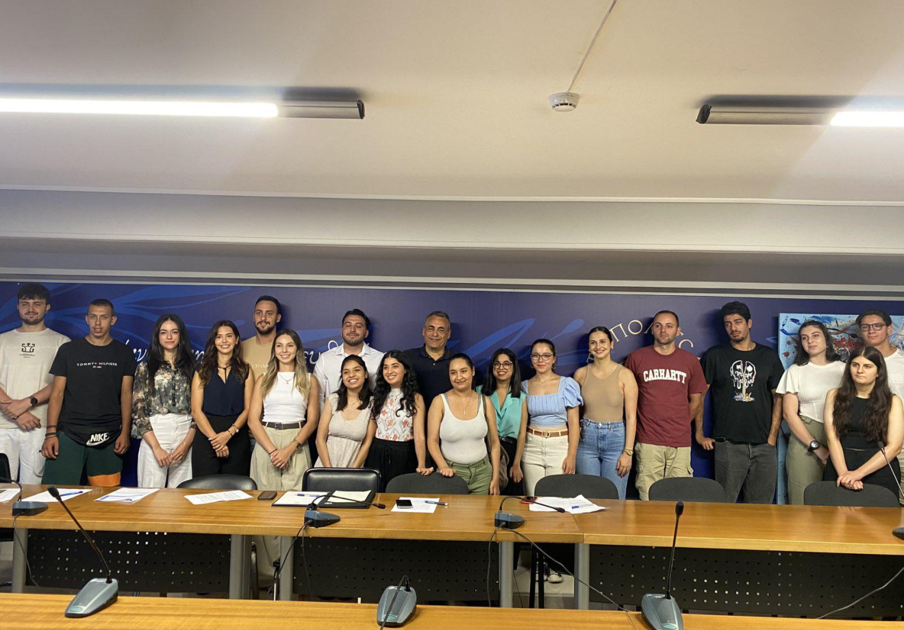 Κώστας Τζιούμης: “Δημιουργούμε το Συμβούλιο Νέων στο Δήμο μας!»